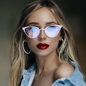 Quay Song Bird Blue Light Filtering Glasses!